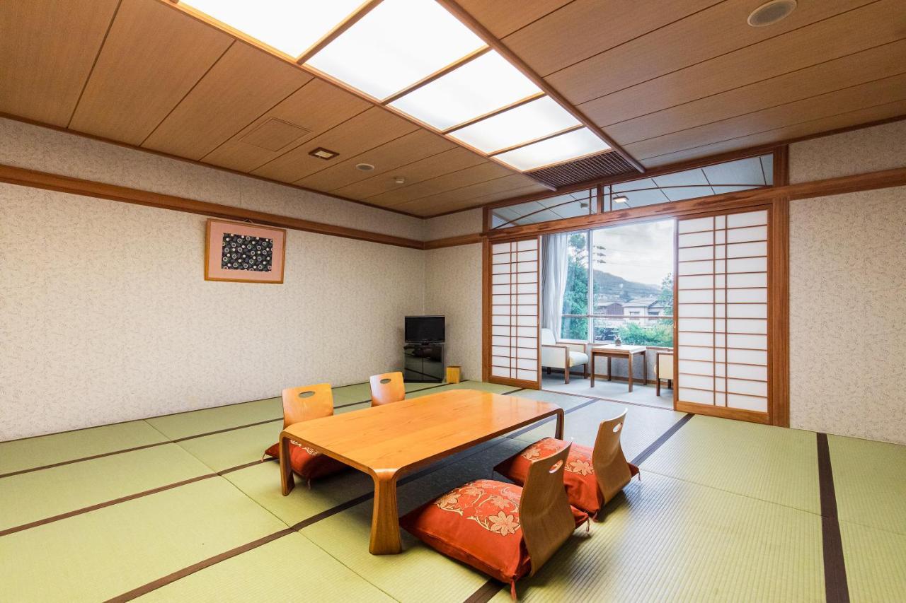 Yufuin Kotobuki Hananosho Bagian luar foto