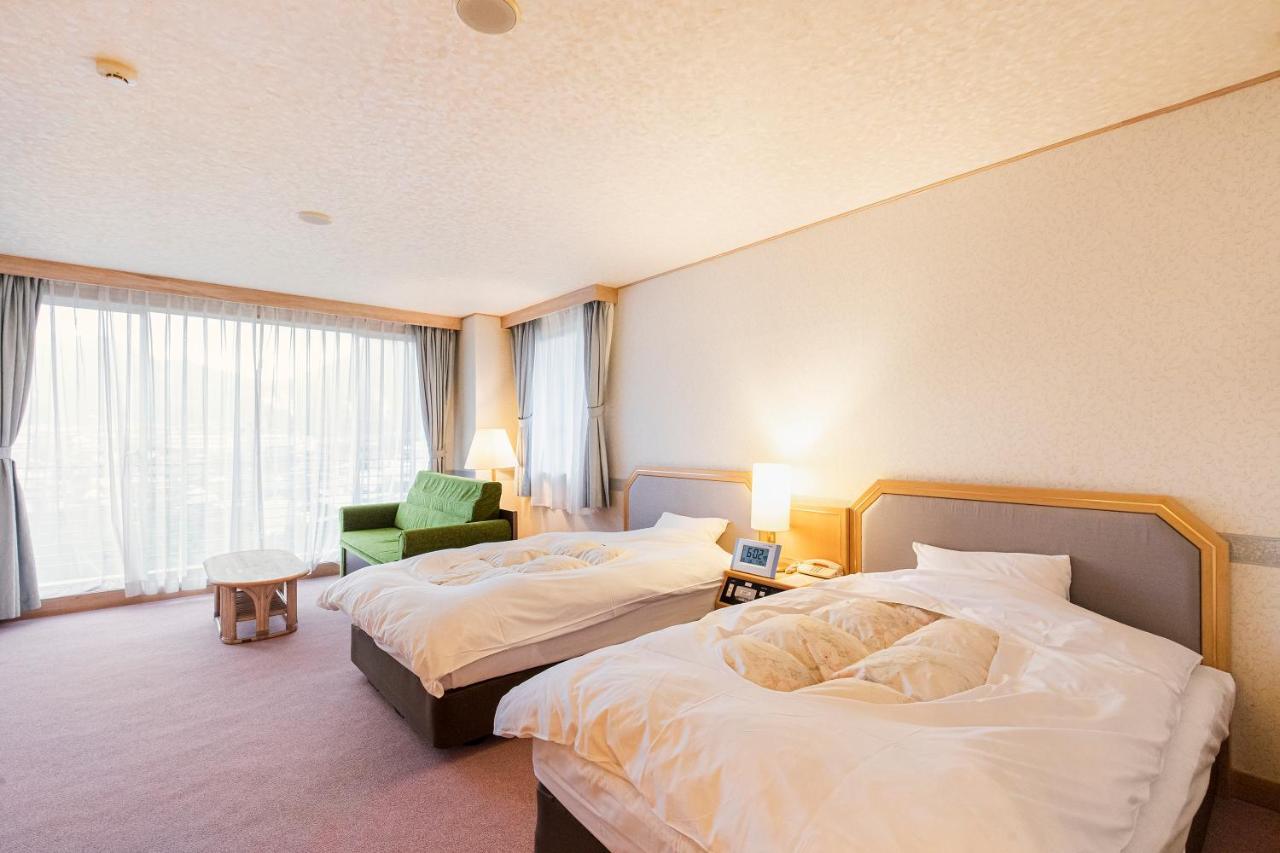 Yufuin Kotobuki Hananosho Bagian luar foto