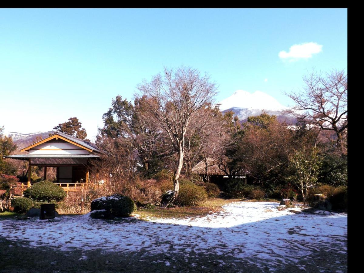 Yufuin Kotobuki Hananosho Bagian luar foto